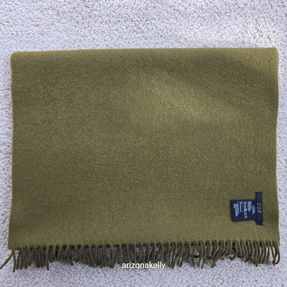 COS Wool Scarf Green Fringe Oblong - Picture 12 of 12